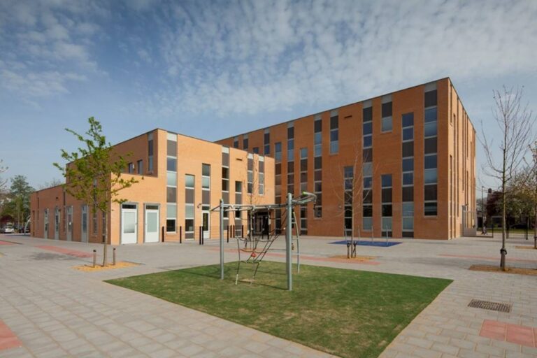 8b6e33345ac8d5ffd9cf0d107a7d9e9d_4_XL_original